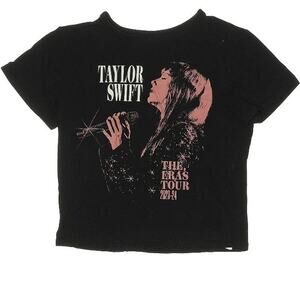 Taylor Swift The Eras Tour Red (Taylor's Version)  Baby T-Shirt Size Medium